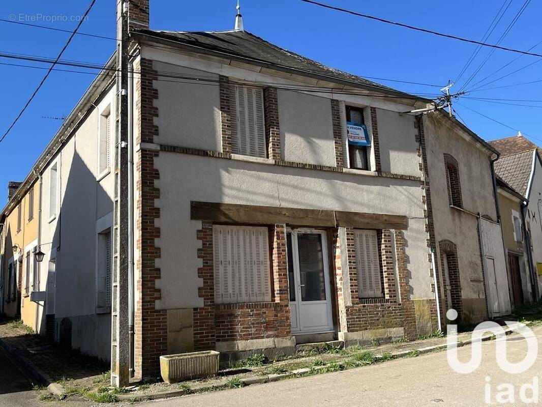 Photo 1 - Maison à FONTAINES