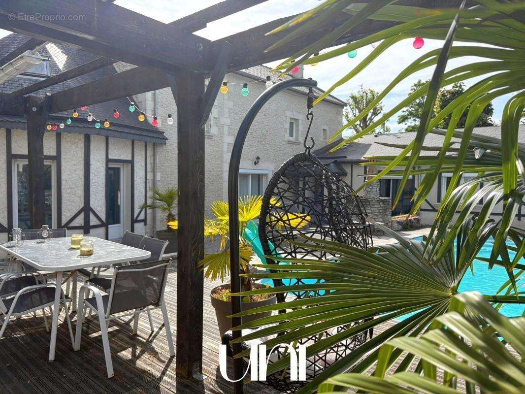 Maison à CORMELLES-LE-ROYAL