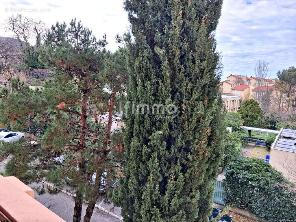 Appartement à MARSEILLE-11E