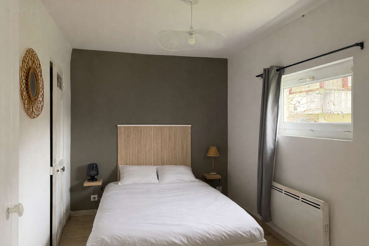 Proche commerces & plage - maison de deux pièces - photo 4