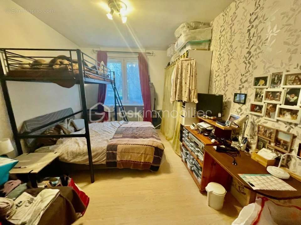 Maison à LA VILLE-DU-BOIS