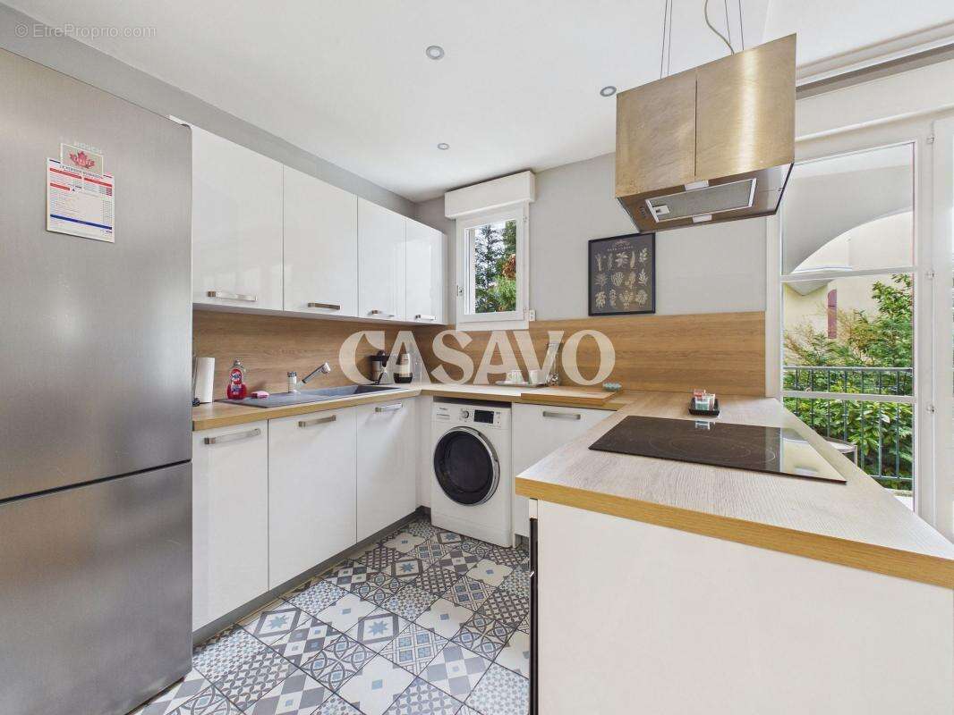 Appartement à LE PLESSIS-ROBINSON
