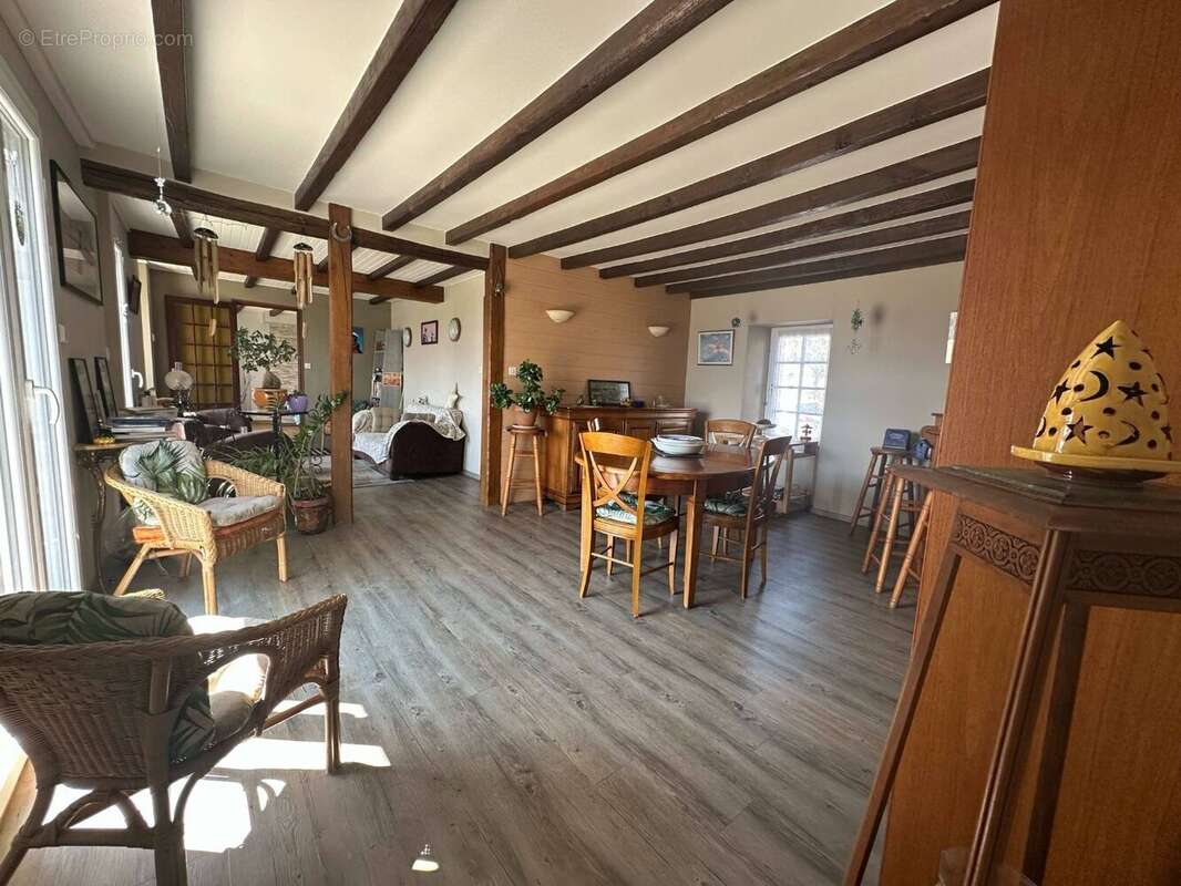 Maison à MELAY