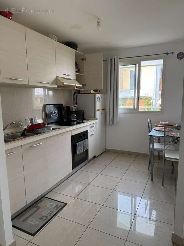 Appartement à SAINT-DENIS