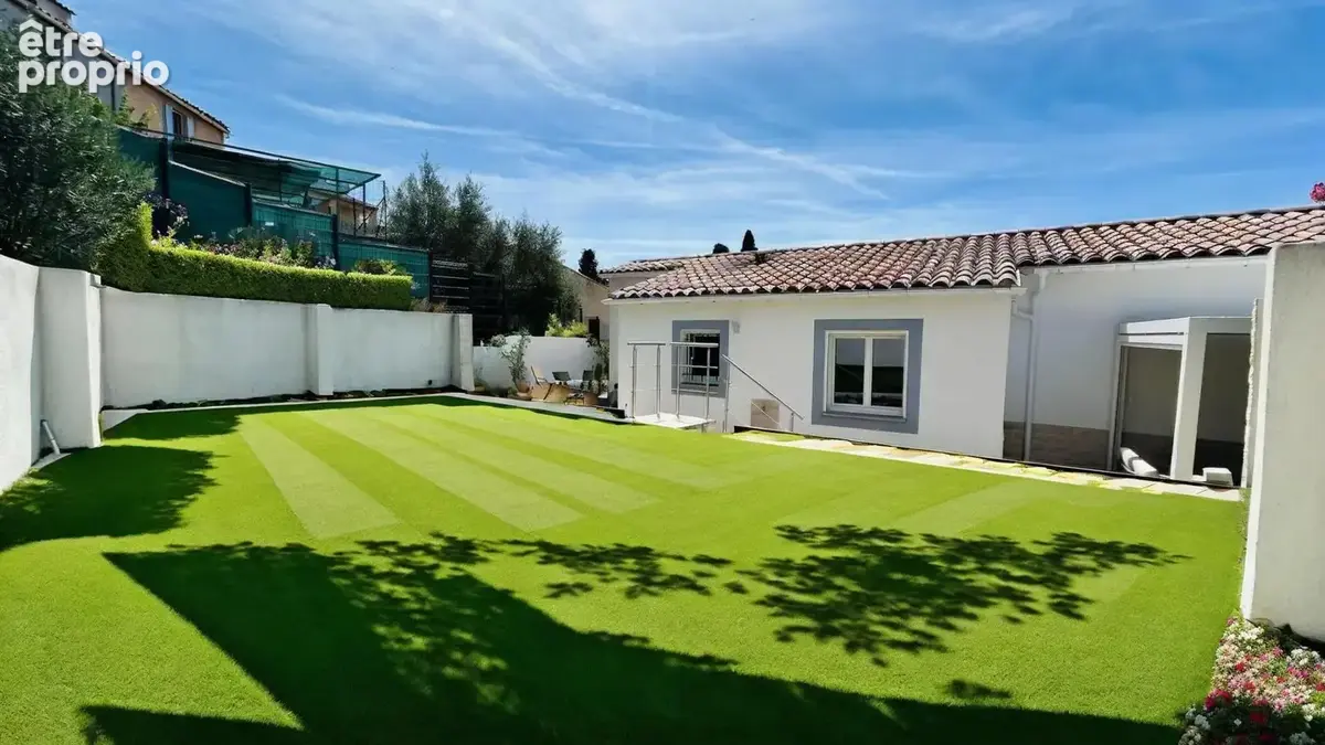 Carnoules villa t4  récente avec garage, dpe a et aucun travaux ! - photo 3