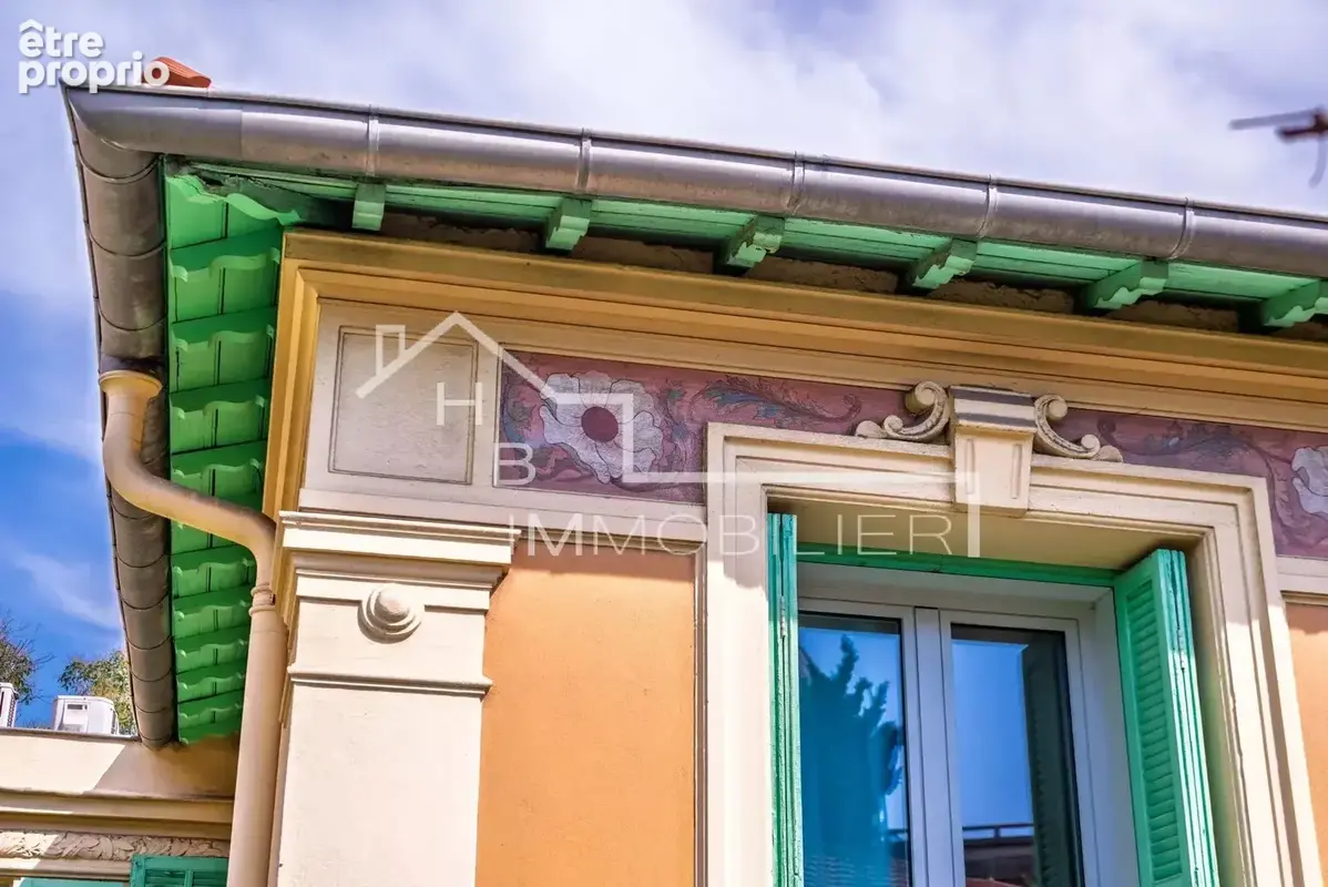Maison 7 pièces 190 m² à vendre à Nice (06000) - photo 2