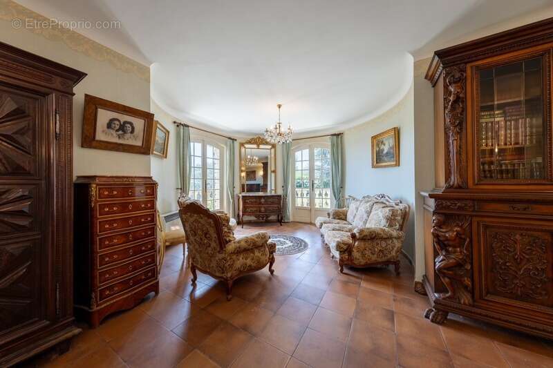 Maison à LES ANGLES