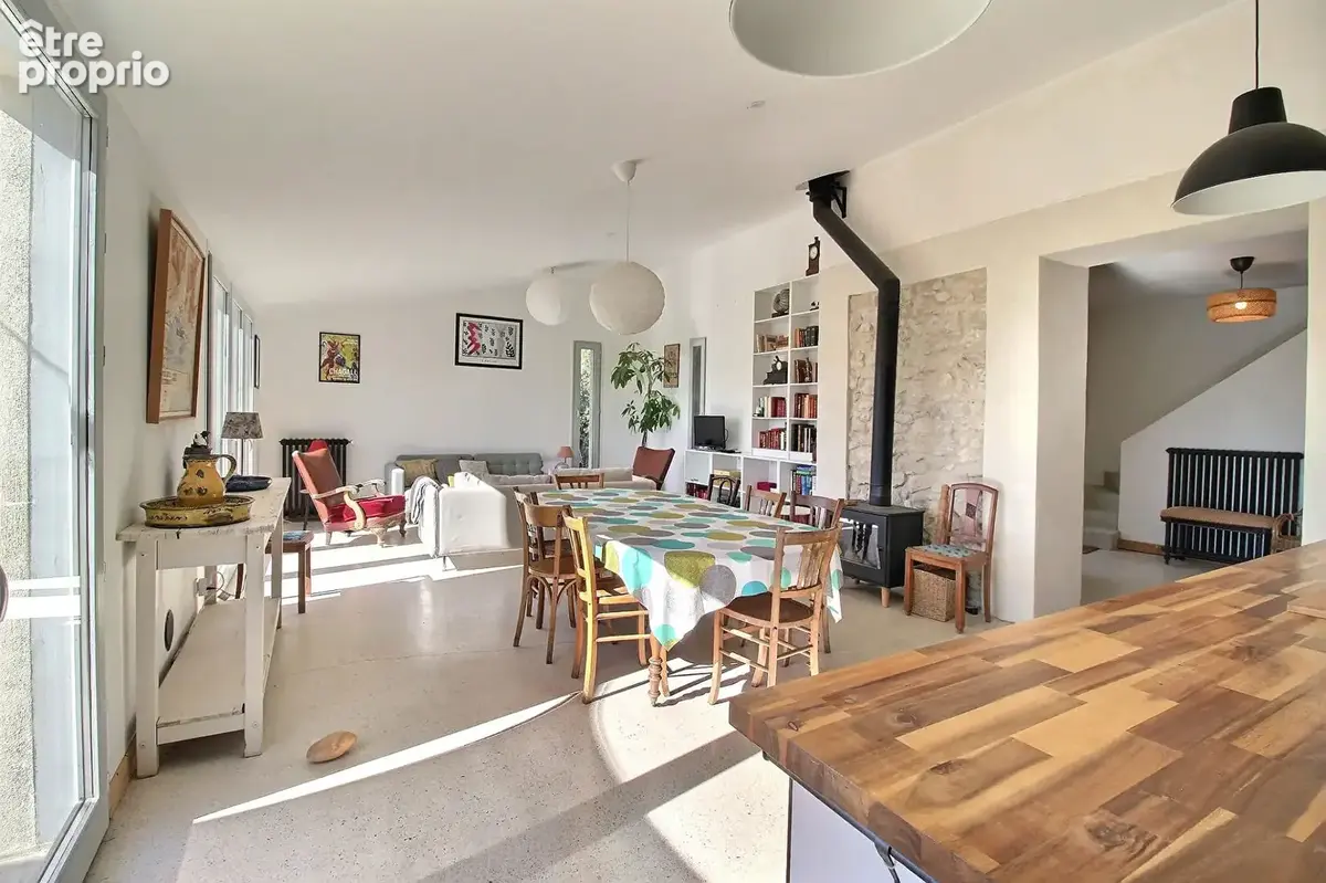 Maison 128m² à saint-vincent-de-barbeyrargues - photo 3
