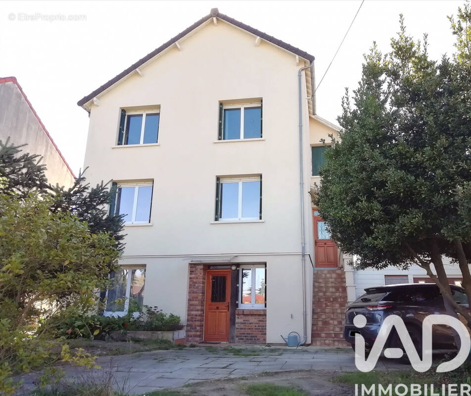 Photo 1 - Maison à BRUNOY