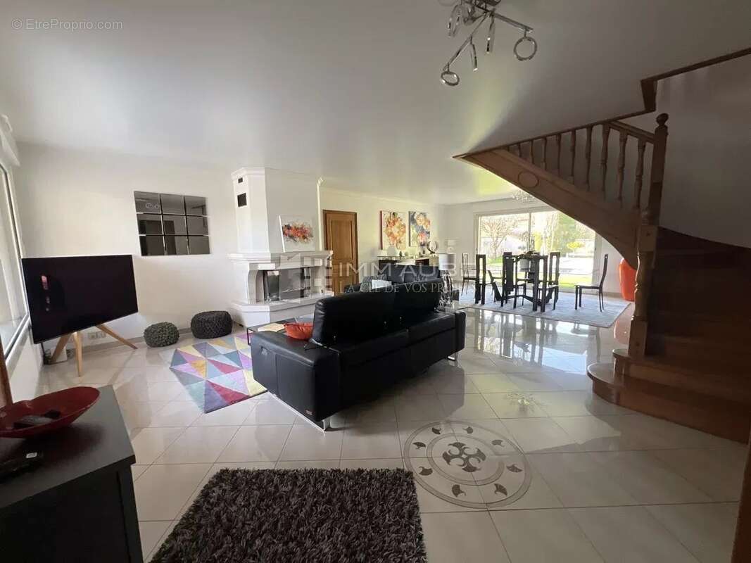 Maison à NOGENT-SUR-SEINE