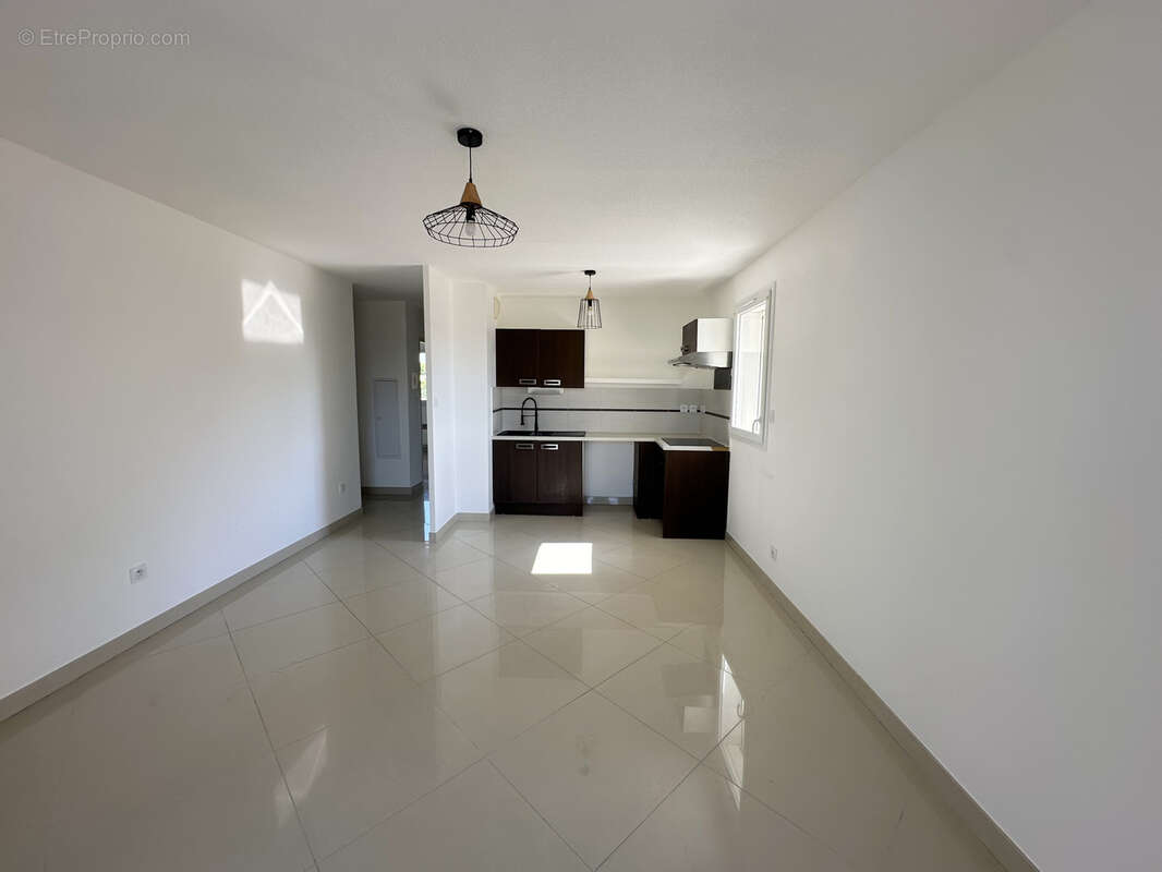 Appartement à FLEURY