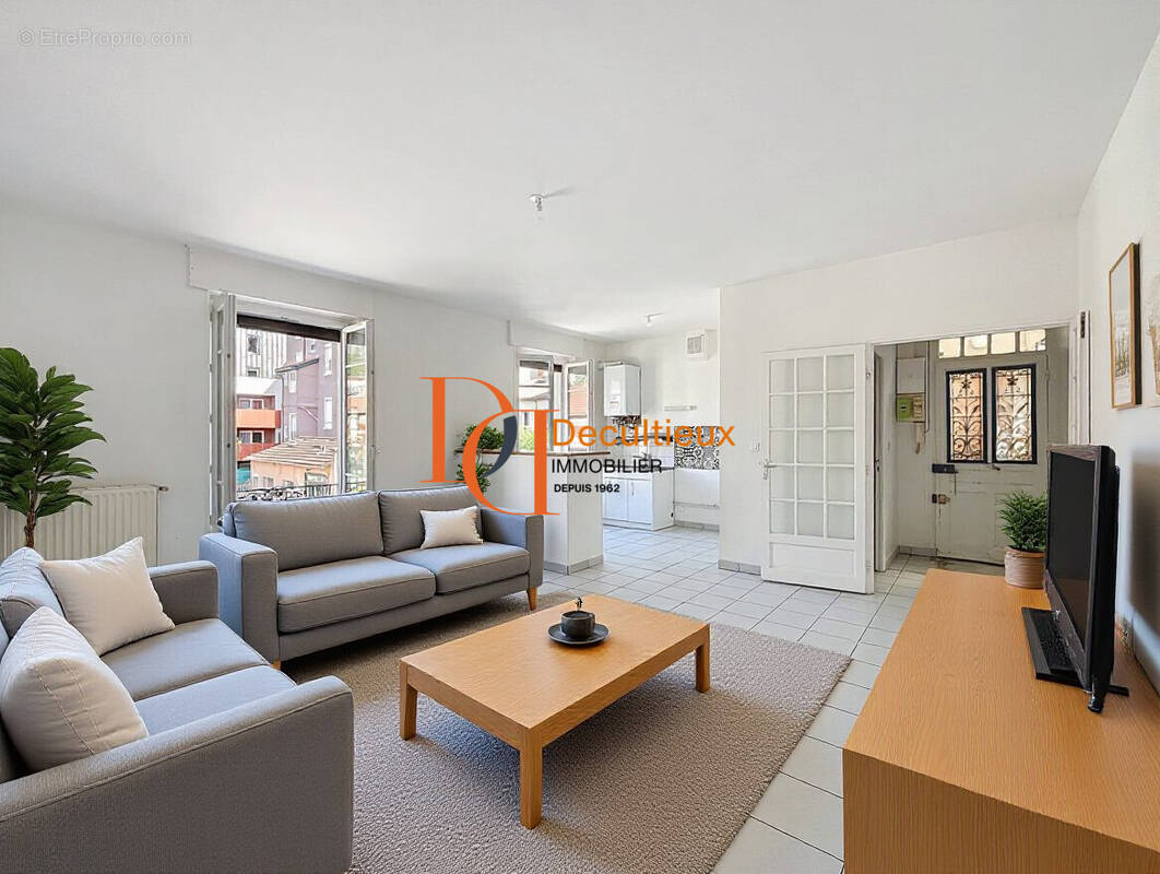 Appartement à VILLEURBANNE