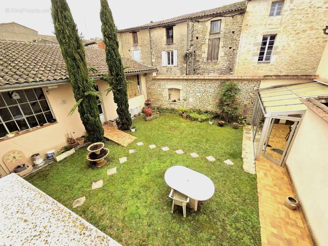 Maison à MONSEGUR