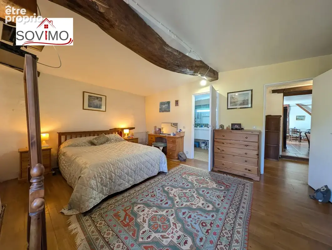 Authentique maison de campagne indépendante avec gîte, piscine et grand terrain en face - photo 11