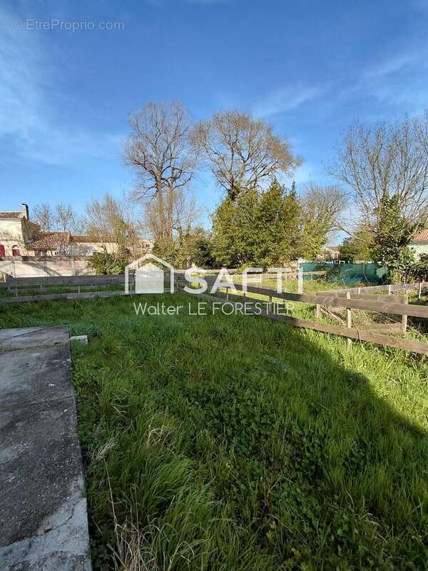 Photo 2 - Appartement à SAINT-LOUIS-DE-MONTFERRAND