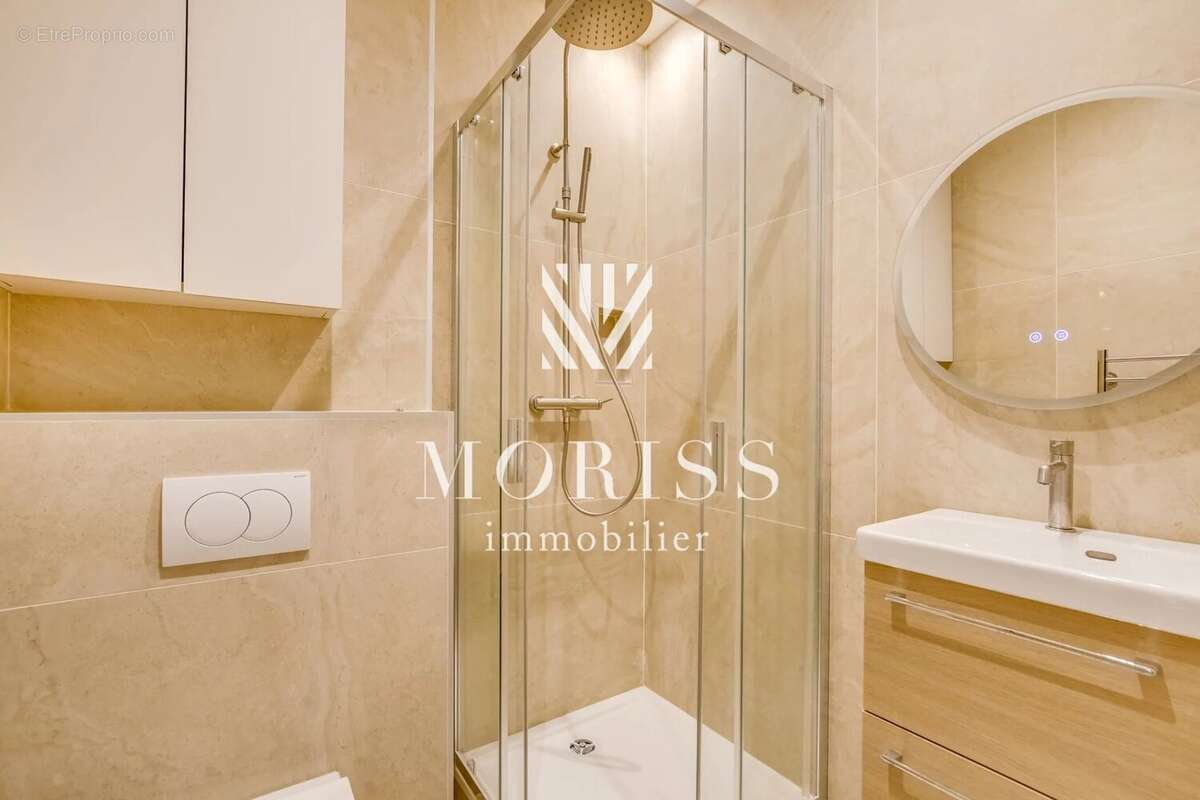 Appartement à LEVALLOIS-PERRET