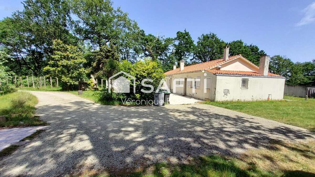 Maison 115 m² à Soullans  - photo 6