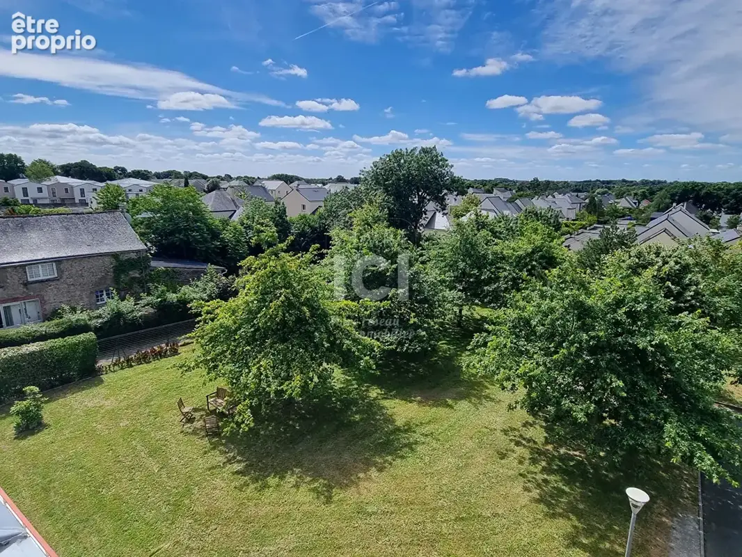 Appartement Sautron 2 chambres - dernier étage - 81m² au sol - photo 2