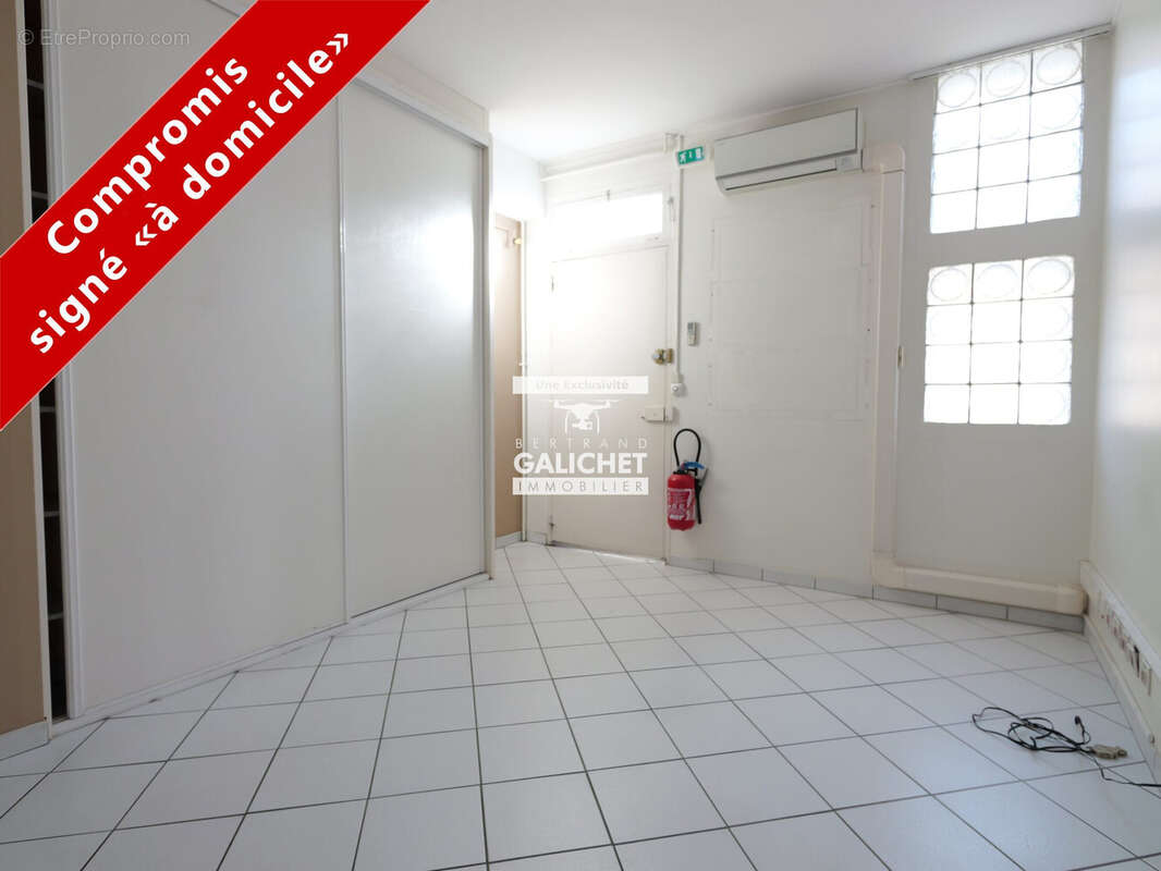 Commerce 165 m² à Gap  - photo 5