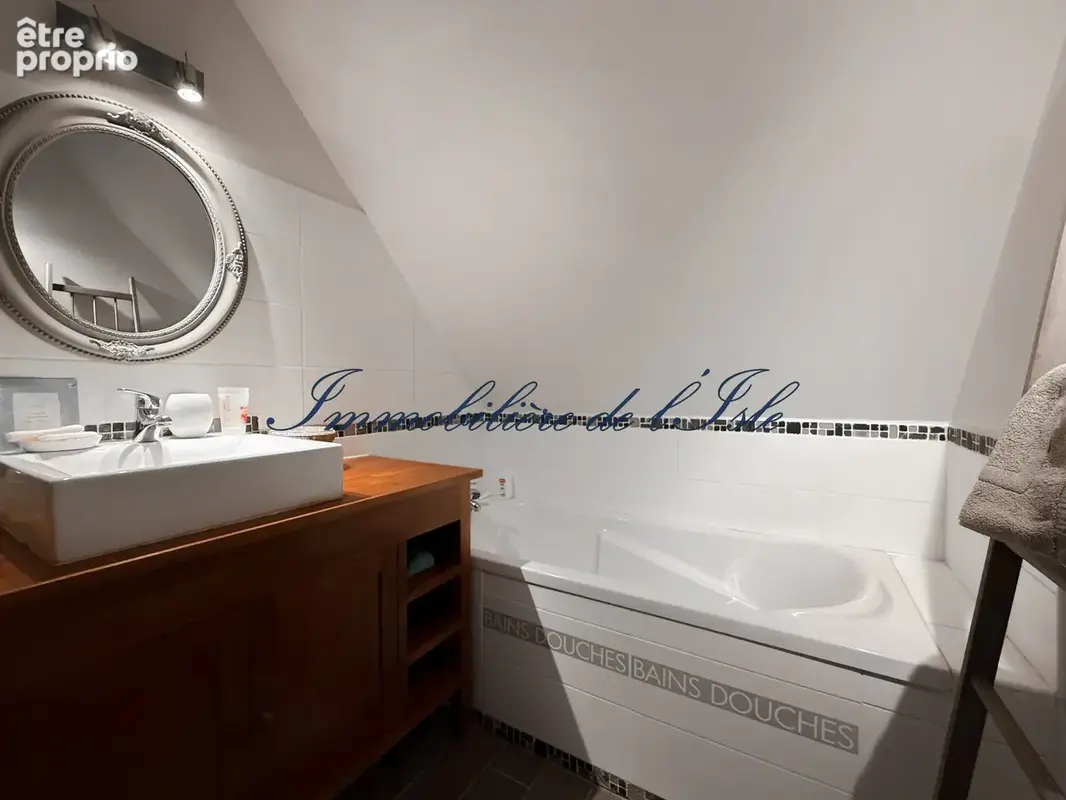 Maison de caractere avec piscine et panorama sur la vallée - photo 16