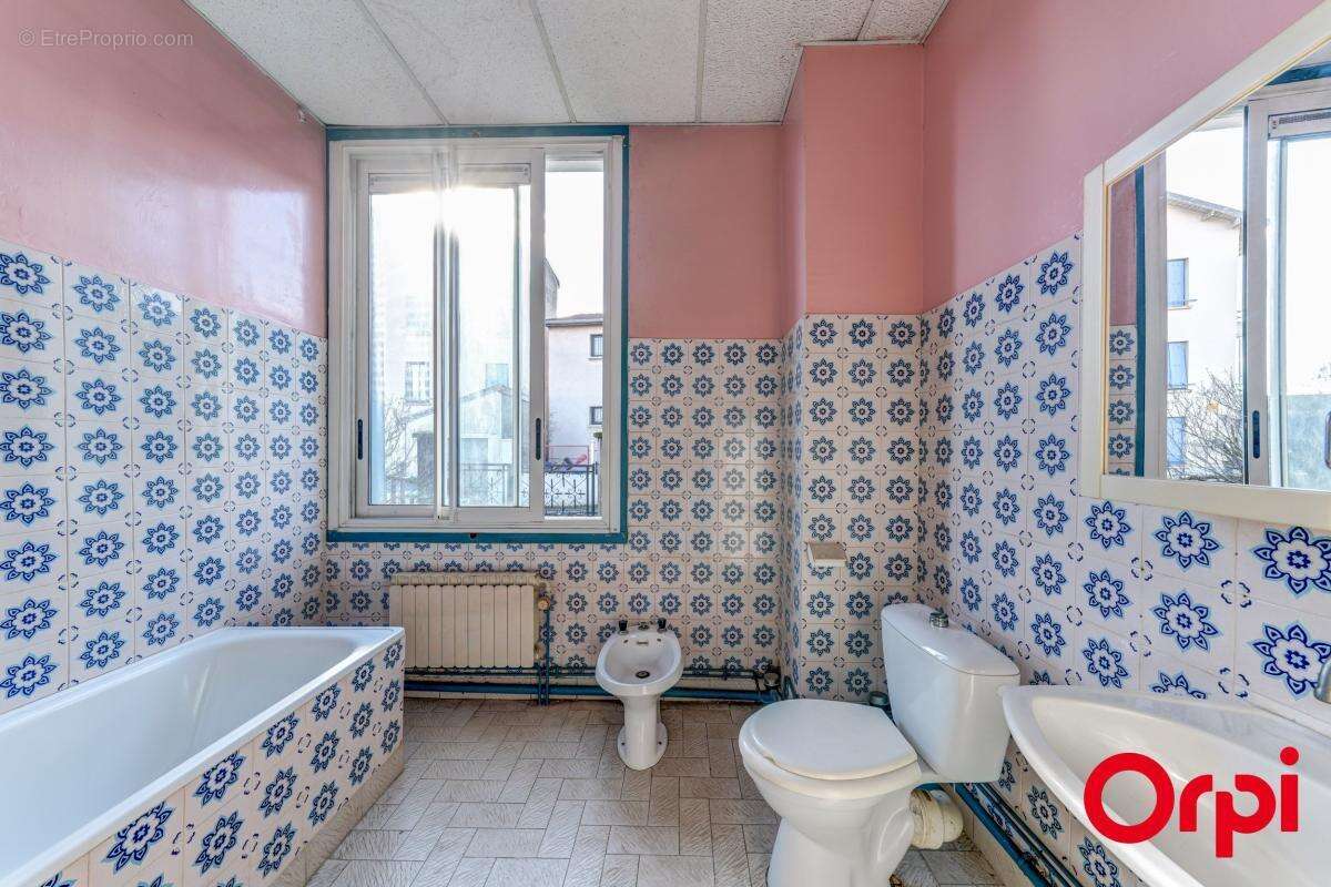 Maison à VENISSIEUX