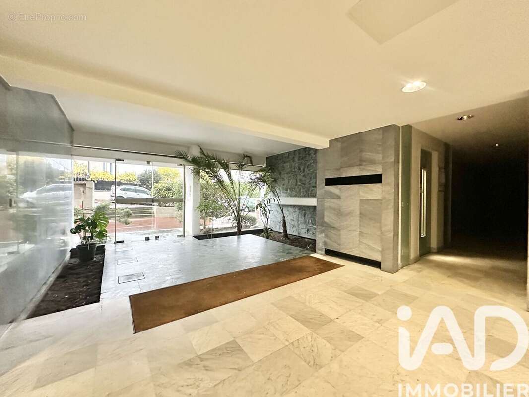 Photo 8 - Appartement à FONTENAY-AUX-ROSES