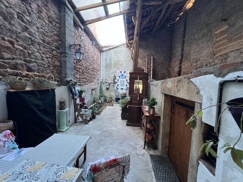 Maison à CHAUFFAILLES