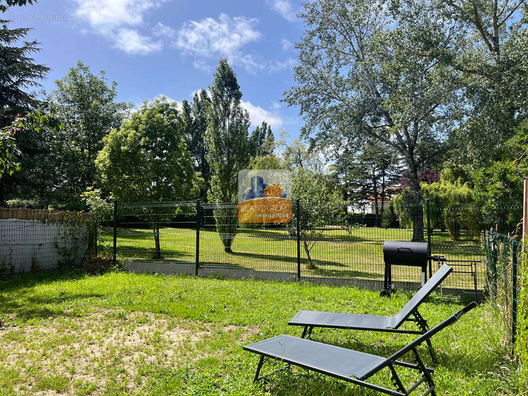 Maison à BOUGUENAIS