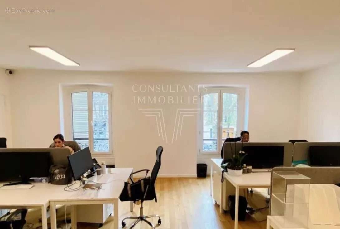 Bureaux  Malesherbes Jouffroy - photo 4