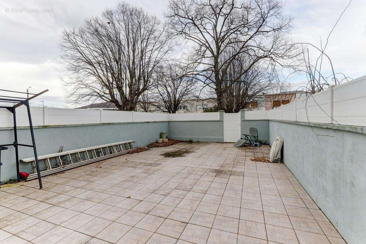Maison à CLERMONT-FERRAND