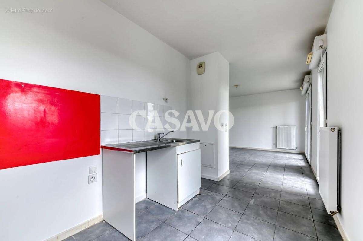 Appartement à DECINES-CHARPIEU