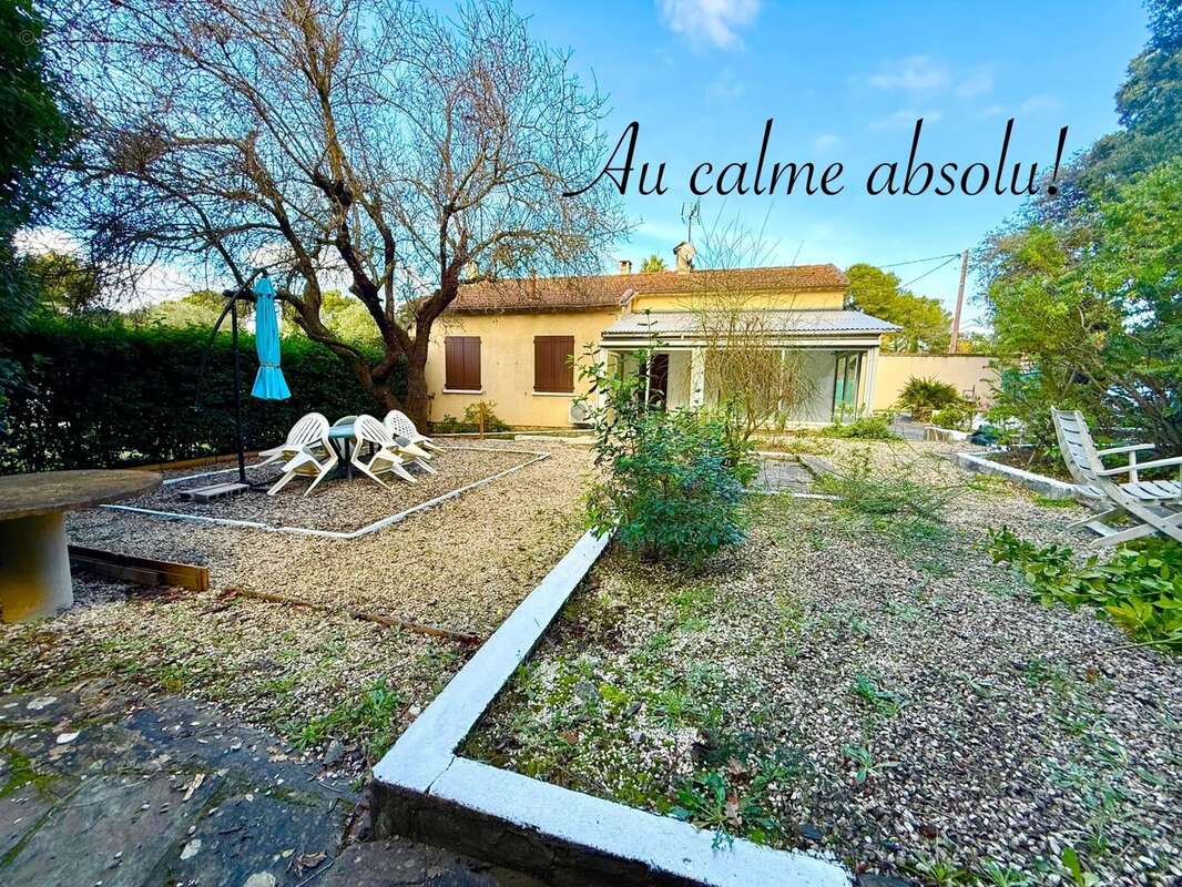 Maison à SIX-FOURS-LES-PLAGES