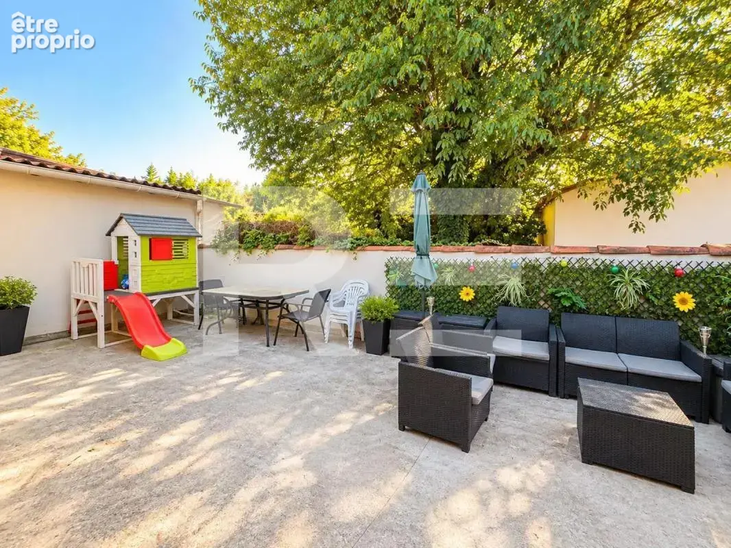 Maison plain pied 2 chambres avec cour et 2 stationnements - photo 8