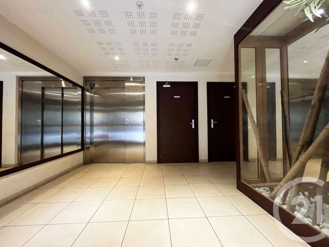 Appartement à SAINT-ANDRE-DE-LA-ROCHE