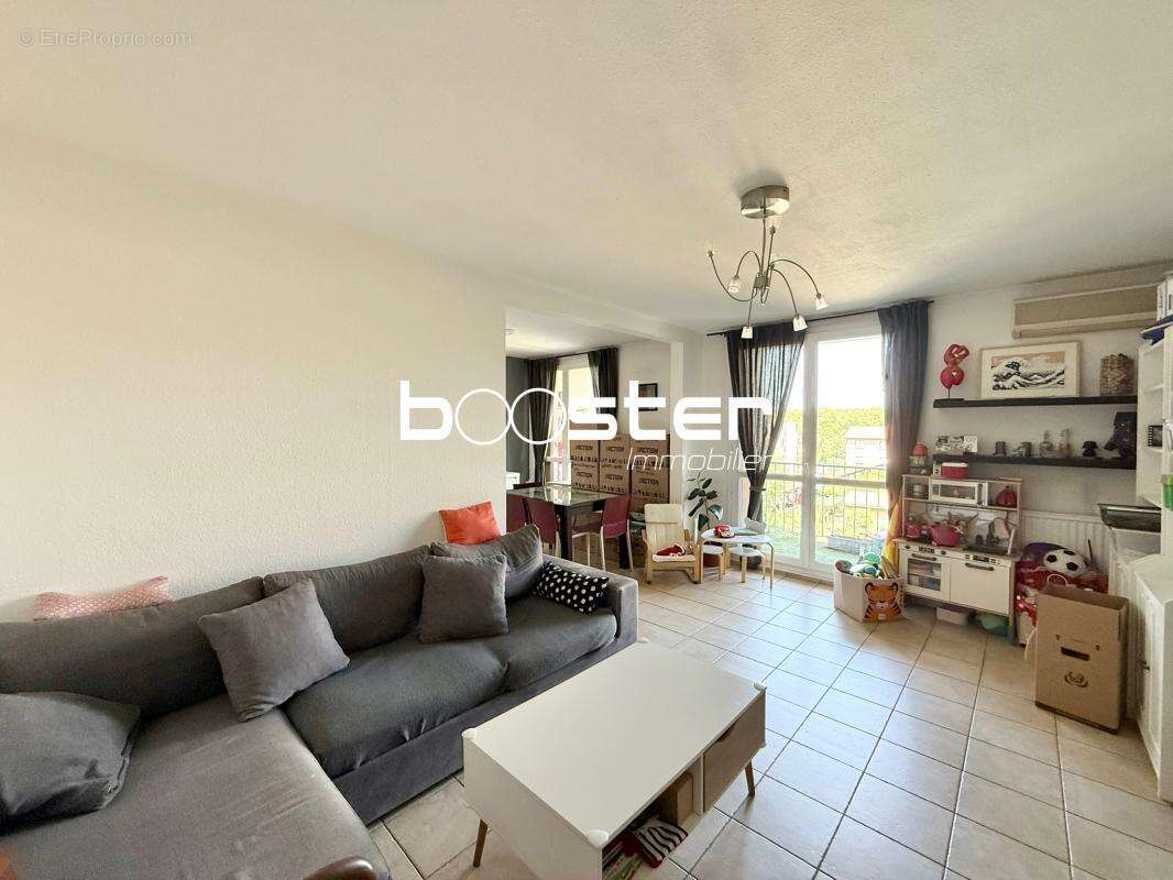 Patte d'Oie - Bel appartement 4 Pièces - Terrasse - Cave - Stationnement - photo 2