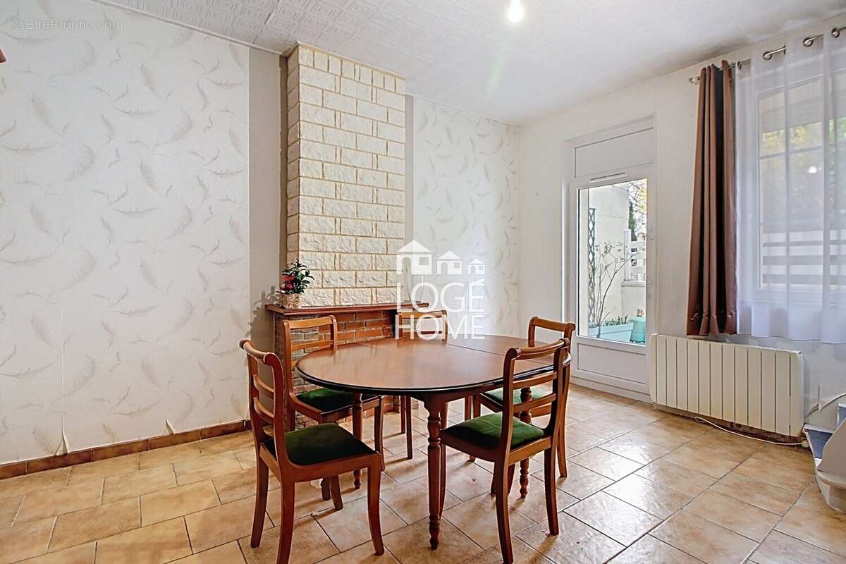 Maison à SIN-LE-NOBLE