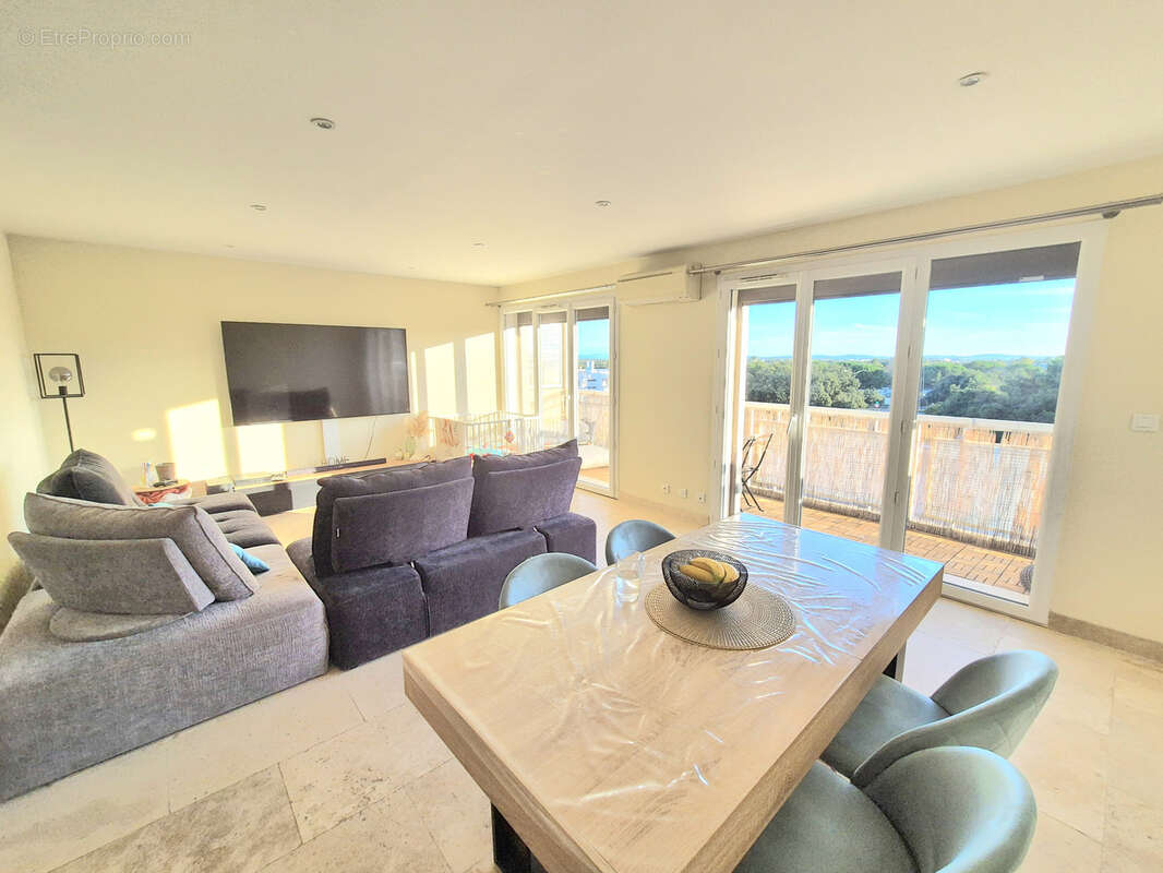 Appartement à HYERES