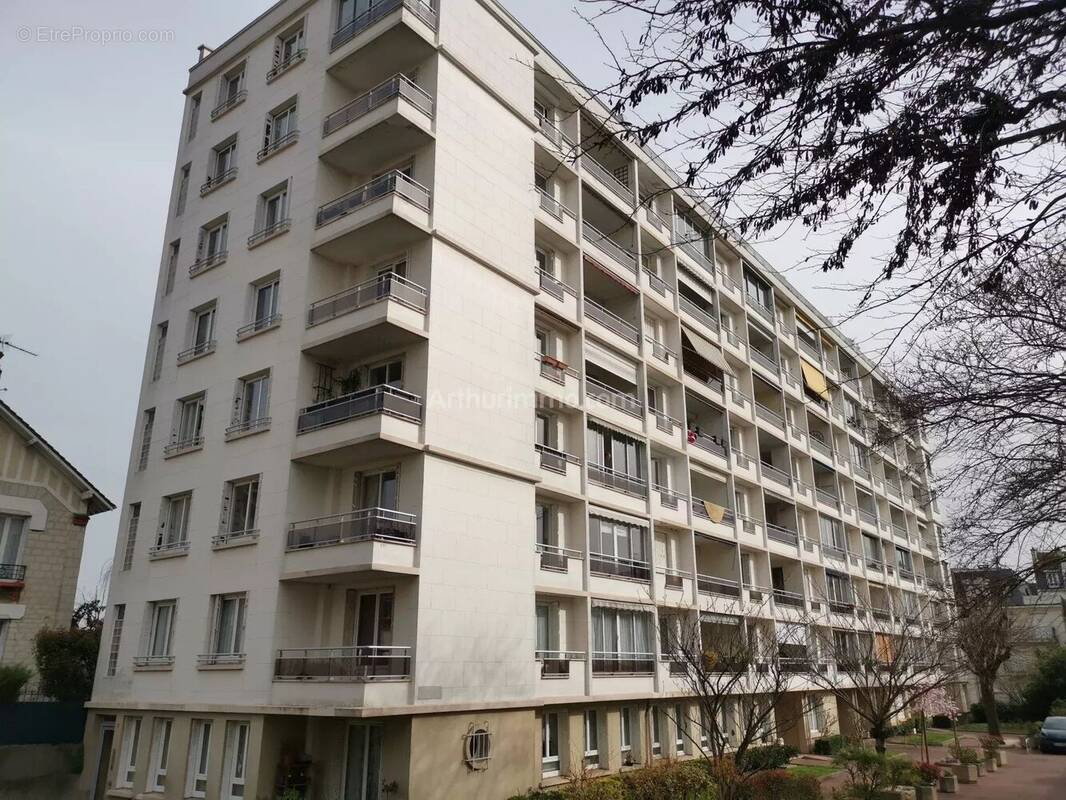 Appartement à NOGENT-SUR-MARNE