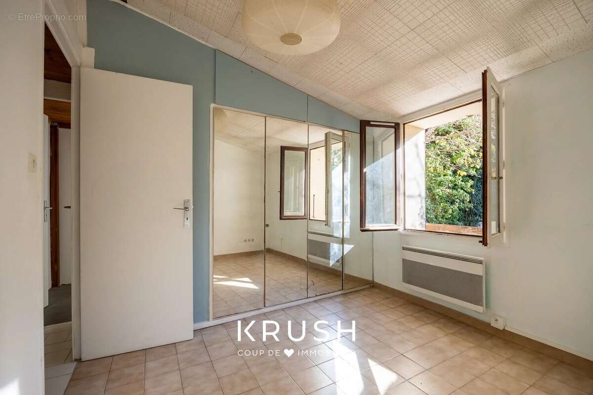 Appartement à MARSEILLE-7E