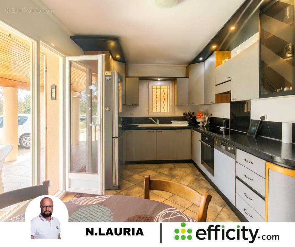 Maison 145 m² à Manosque  - photo 6