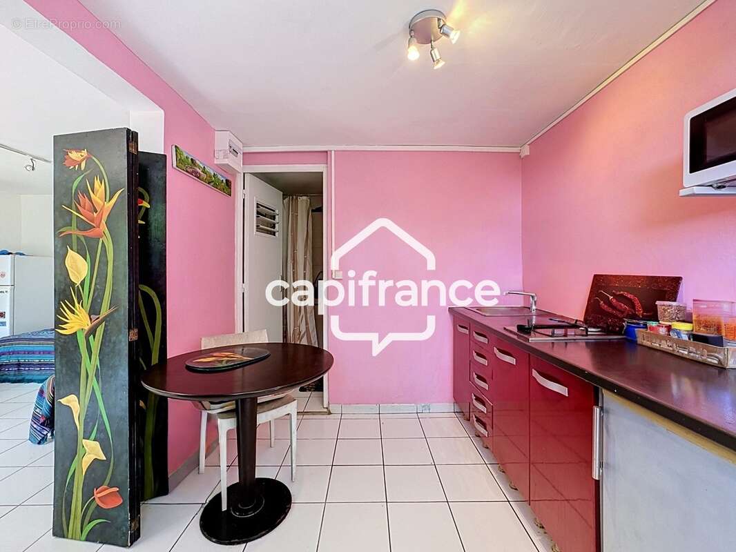 Magnifique villa à vendre 6 pièces, avec piscine dans un secteur très recherché à LE GOSIER (971) - photo 14