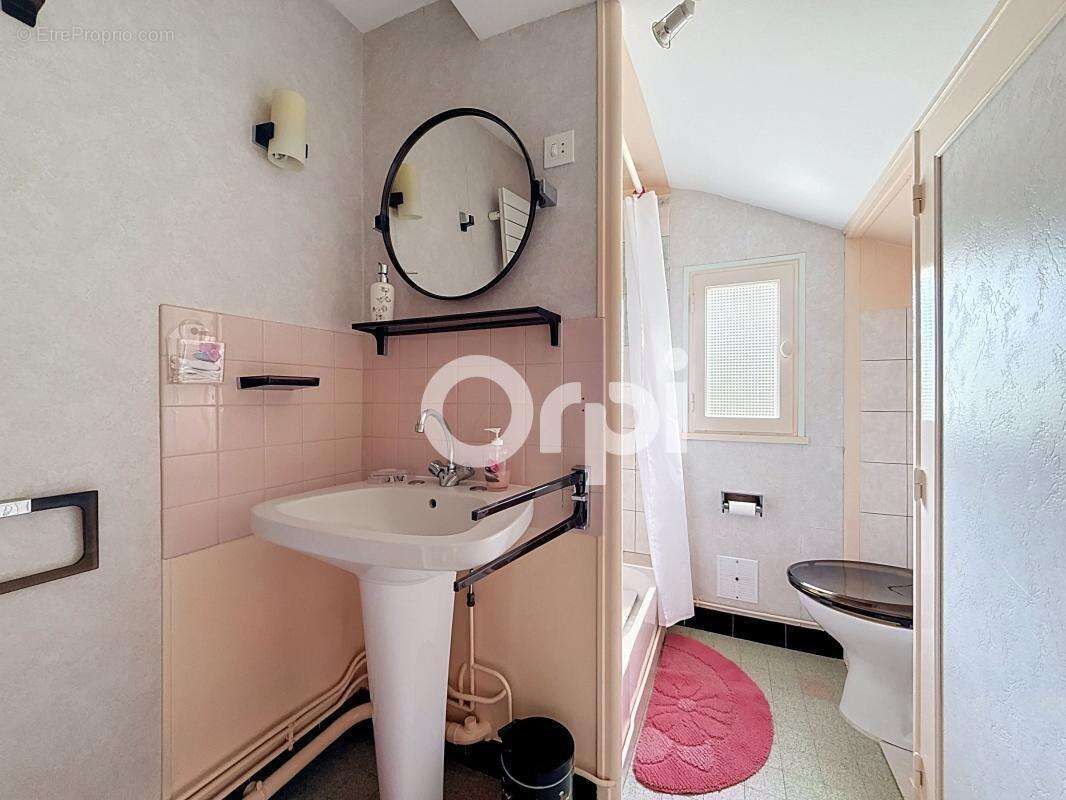 Orpi Combrailles immobilier référence 4135 - photo 11