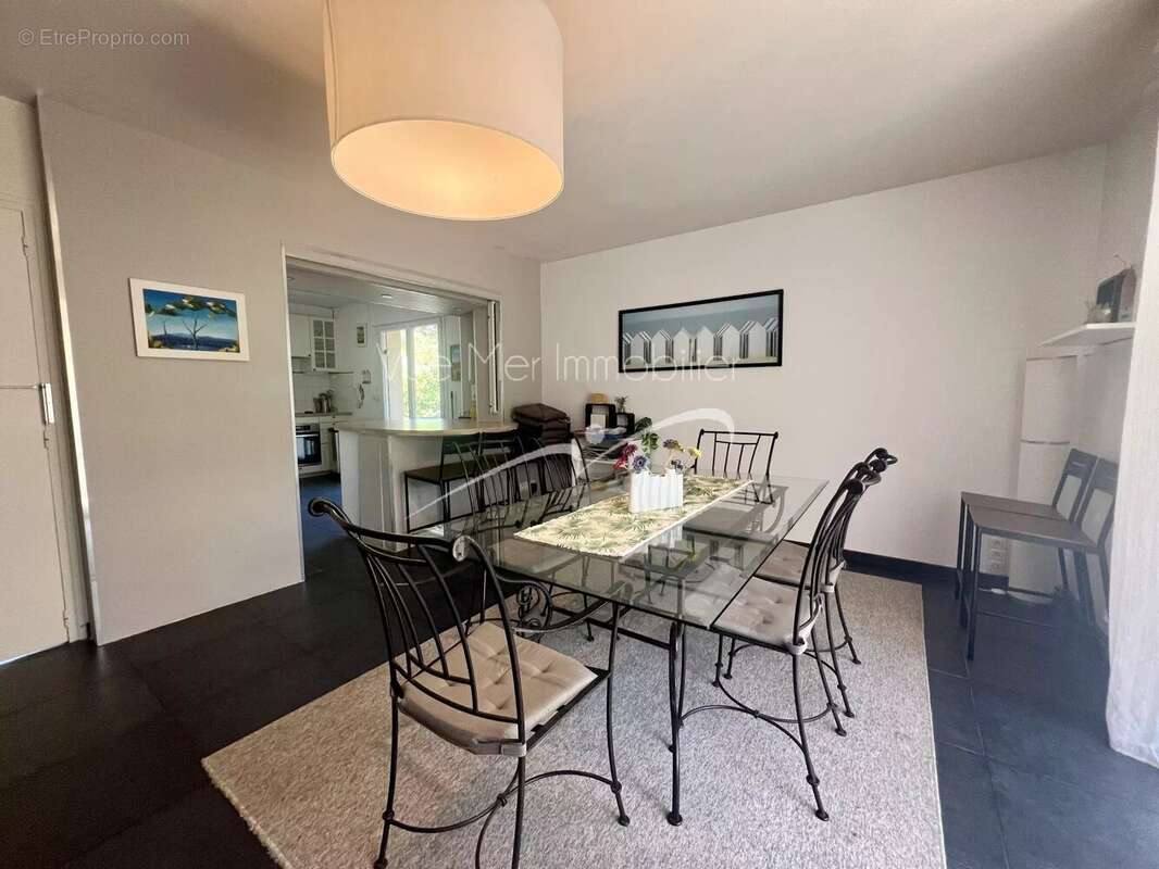 Villa T6. Parc de 2 089 m² avec piscine - photo 29