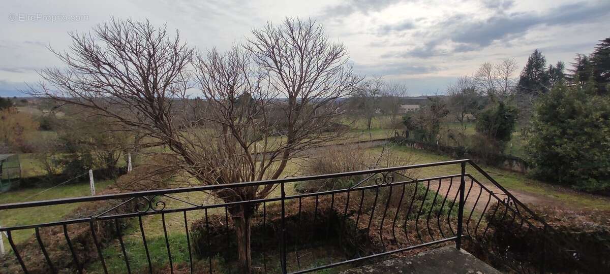 Maison à SAINT-MARCEL