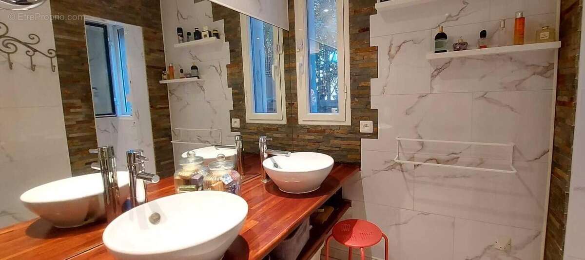 Maison à TRANS-EN-PROVENCE