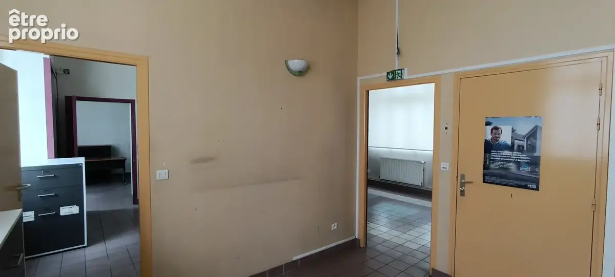 Ensemble Immobilier : Local Commercial (132 m2) + Logement Attenant (156 m2) - photo 8