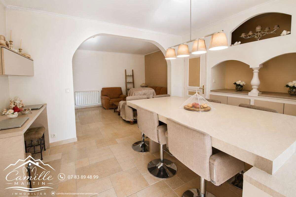 Appartement Saint Raphael 5 pièce(s) 122 m2 avec jardin et parking - photo 5