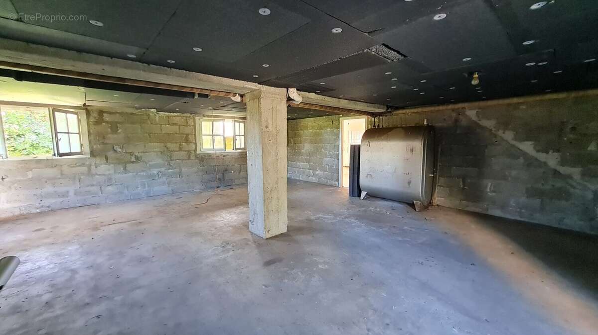 Un cadre paisible, une petite vue mer et une belle exposition plein sud à deux pas du centre de Crozon - photo 15