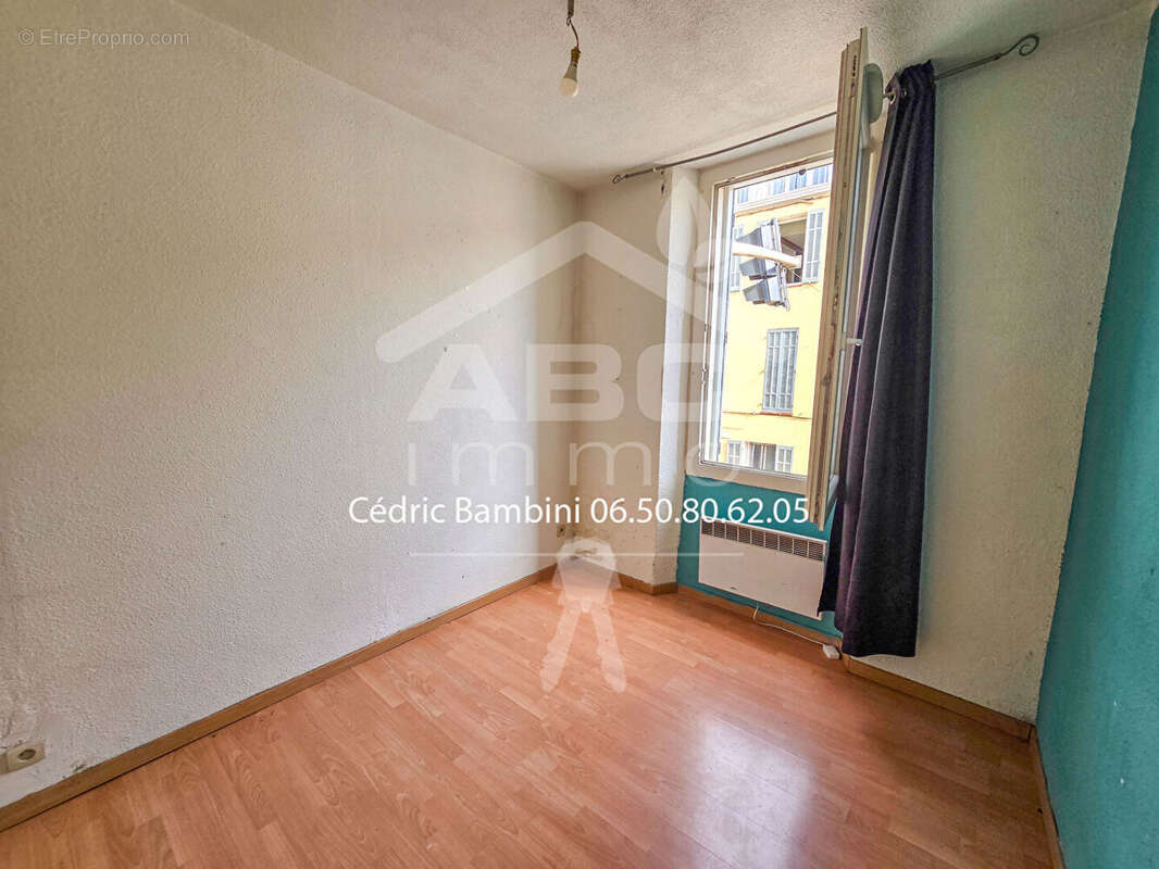 Appartement à SAINT-MAXIMIN-LA-SAINTE-BAUME