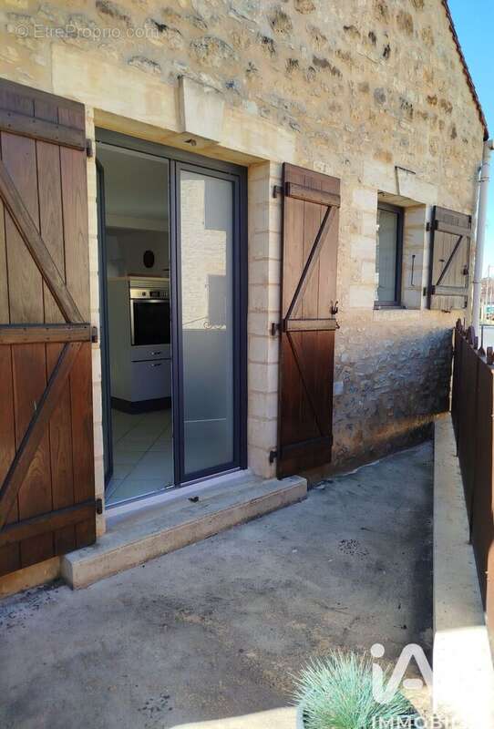 Maison 108 m² à Saint-Martial-De-Nabirat  - photo 3